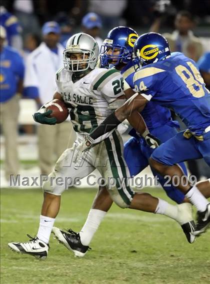 Thumbnail 1 in De La Salle vs. Crenshaw (CIF State Open Division Final) photogallery.