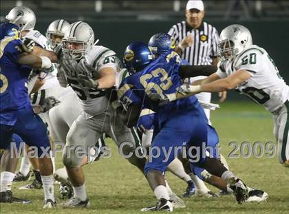 Thumbnail 2 in De La Salle vs. Crenshaw (CIF State Open Division Final) photogallery.