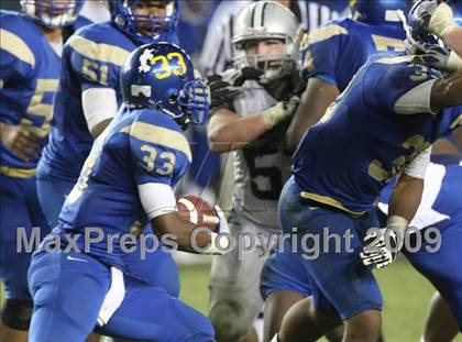 Thumbnail 3 in De La Salle vs. Crenshaw (CIF State Open Division Final) photogallery.