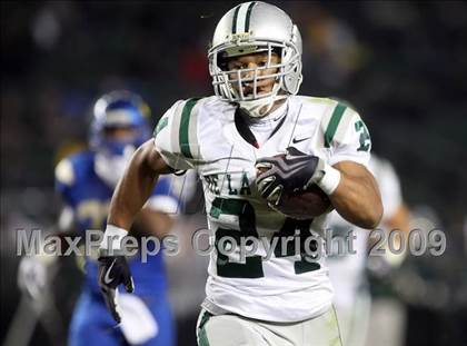 Thumbnail 1 in De La Salle vs. Crenshaw (CIF State Open Division Final) photogallery.