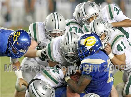 Thumbnail 3 in De La Salle vs. Crenshaw (CIF State Open Division Final) photogallery.