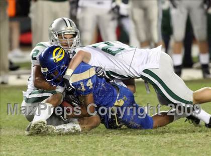 Thumbnail 2 in De La Salle vs. Crenshaw (CIF State Open Division Final) photogallery.
