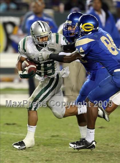 Thumbnail 2 in De La Salle vs. Crenshaw (CIF State Open Division Final) photogallery.