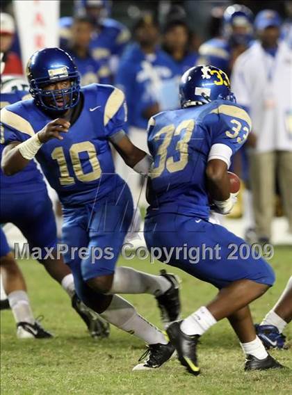 Thumbnail 3 in De La Salle vs. Crenshaw (CIF State Open Division Final) photogallery.