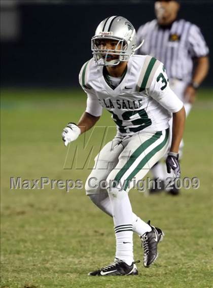Thumbnail 2 in De La Salle vs. Crenshaw (CIF State Open Division Final) photogallery.
