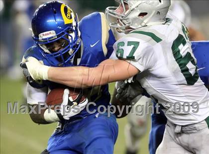 Thumbnail 1 in De La Salle vs. Crenshaw (CIF State Open Division Final) photogallery.