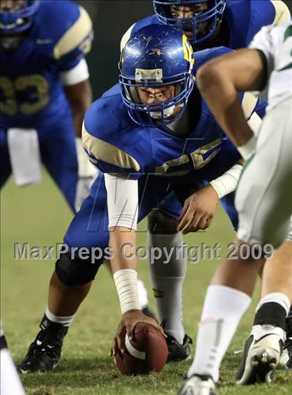 Thumbnail 1 in De La Salle vs. Crenshaw (CIF State Open Division Final) photogallery.
