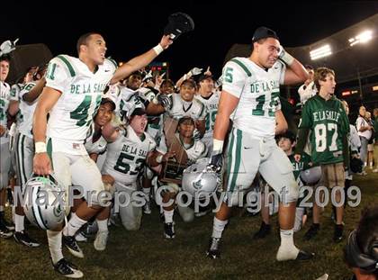Thumbnail 1 in De La Salle vs. Crenshaw (CIF State Open Division Final) photogallery.