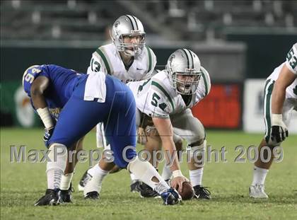 Thumbnail 1 in De La Salle vs. Crenshaw (CIF State Open Division Final) photogallery.
