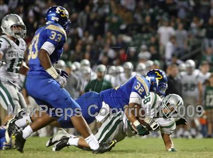 Thumbnail 1 in De La Salle vs. Crenshaw (CIF State Open Division Final) photogallery.