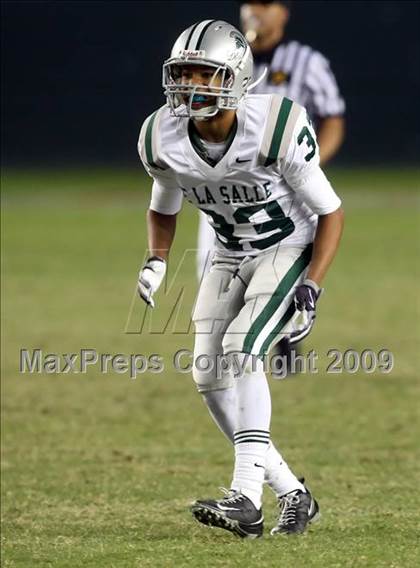 Thumbnail 3 in De La Salle vs. Crenshaw (CIF State Open Division Final) photogallery.