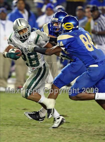 Thumbnail 1 in De La Salle vs. Crenshaw (CIF State Open Division Final) photogallery.