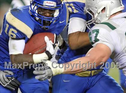 Thumbnail 3 in De La Salle vs. Crenshaw (CIF State Open Division Final) photogallery.