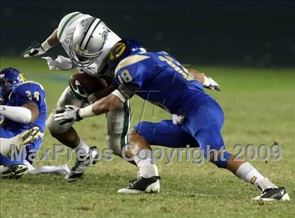Thumbnail 1 in De La Salle vs. Crenshaw (CIF State Open Division Final) photogallery.