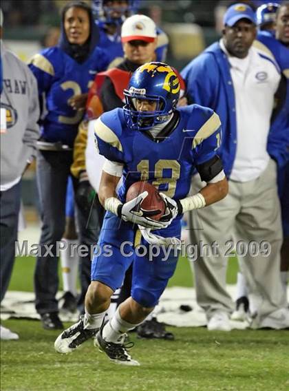 Thumbnail 1 in De La Salle vs. Crenshaw (CIF State Open Division Final) photogallery.