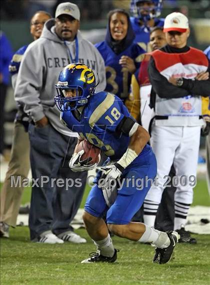 Thumbnail 2 in De La Salle vs. Crenshaw (CIF State Open Division Final) photogallery.
