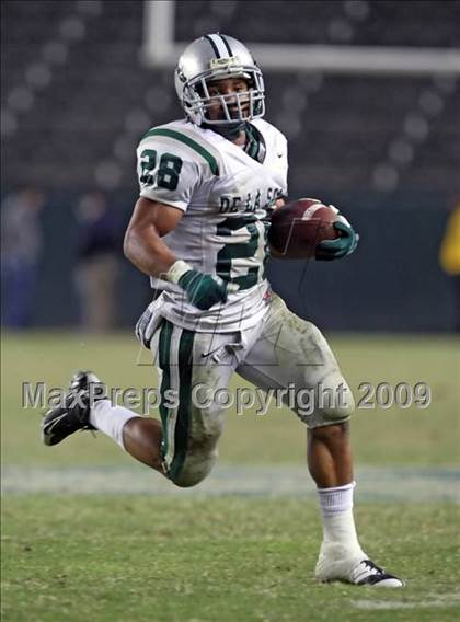 Thumbnail 2 in De La Salle vs. Crenshaw (CIF State Open Division Final) photogallery.