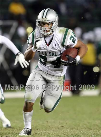 Thumbnail 1 in De La Salle vs. Crenshaw (CIF State Open Division Final) photogallery.