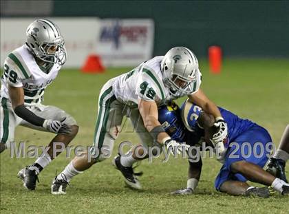 Thumbnail 1 in De La Salle vs. Crenshaw (CIF State Open Division Final) photogallery.