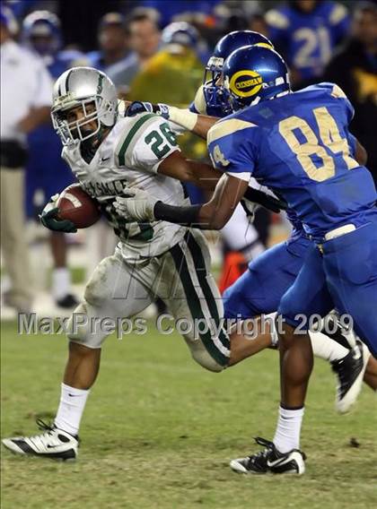 Thumbnail 3 in De La Salle vs. Crenshaw (CIF State Open Division Final) photogallery.