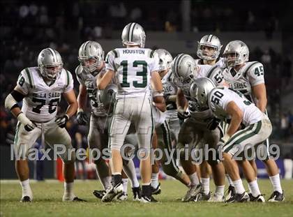 Thumbnail 2 in De La Salle vs. Crenshaw (CIF State Open Division Final) photogallery.