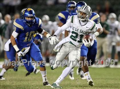 Thumbnail 1 in De La Salle vs. Crenshaw (CIF State Open Division Final) photogallery.