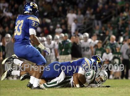Thumbnail 2 in De La Salle vs. Crenshaw (CIF State Open Division Final) photogallery.