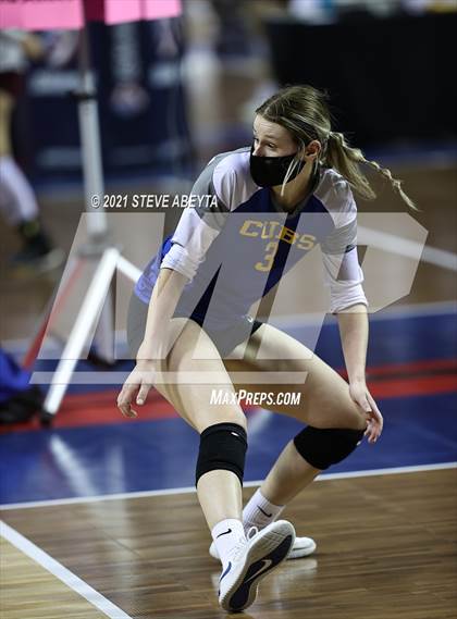 Thumbnail 2 in Simla vs Stratton/Liberty (CHSAA 1A 1st Round) photogallery.