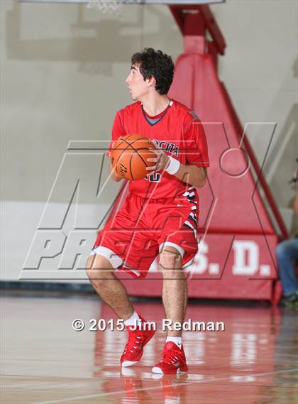 Thumbnail 3 in Atascocita vs. Lancaster (McDonald's Texas Invitational) photogallery.