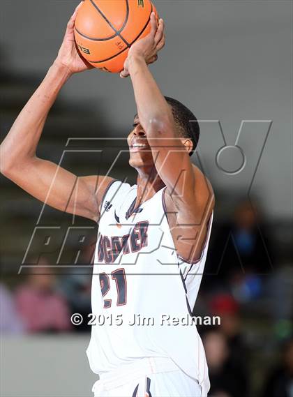 Thumbnail 1 in Atascocita vs. Lancaster (McDonald's Texas Invitational) photogallery.