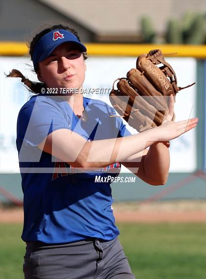Thumbnail 3 in Arcadia vs Horizon (Desert Mountain Invitational) photogallery.
