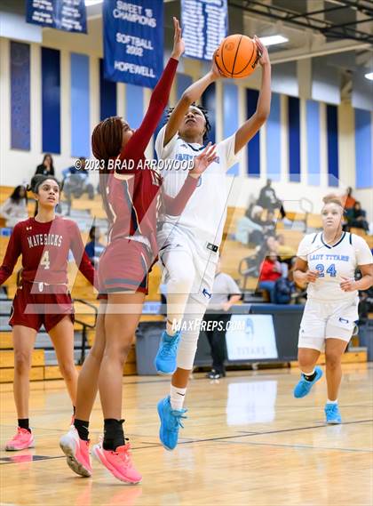 Thumbnail 2 in Mallard Creek @ Hopewell photogallery.