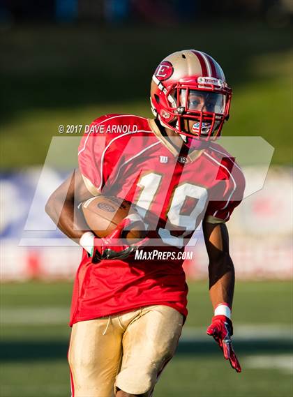 Thumbnail 1 in JV: St. John's Prep @ Everett photogallery.
