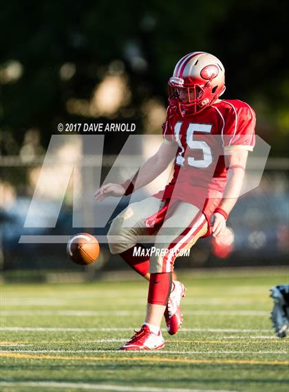 Thumbnail 1 in JV: St. John's Prep @ Everett photogallery.