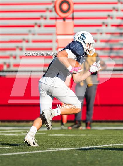 Thumbnail 2 in JV: St. John's Prep @ Everett photogallery.