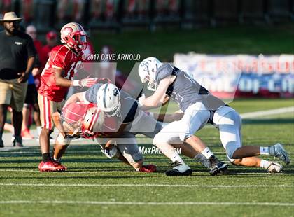 Thumbnail 2 in JV: St. John's Prep @ Everett photogallery.