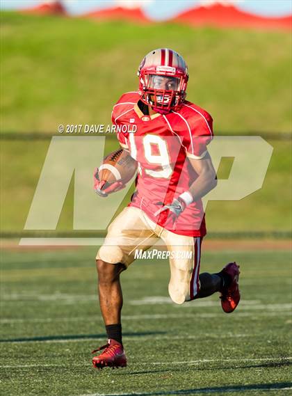 Thumbnail 1 in JV: St. John's Prep @ Everett photogallery.