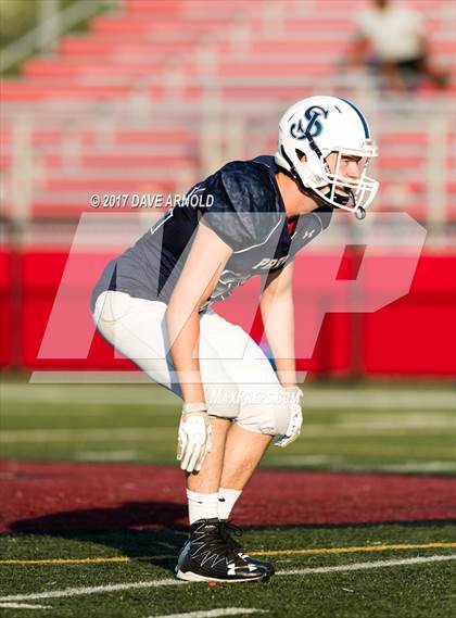 Thumbnail 2 in JV: St. John's Prep @ Everett photogallery.