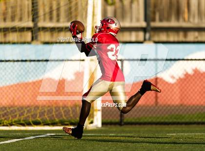 Thumbnail 2 in JV: St. John's Prep @ Everett photogallery.