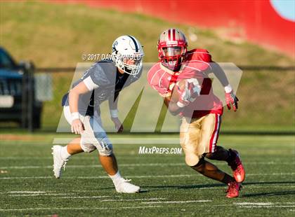 Thumbnail 1 in JV: St. John's Prep @ Everett photogallery.