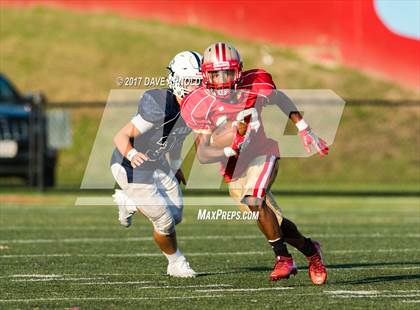Thumbnail 2 in JV: St. John's Prep @ Everett photogallery.