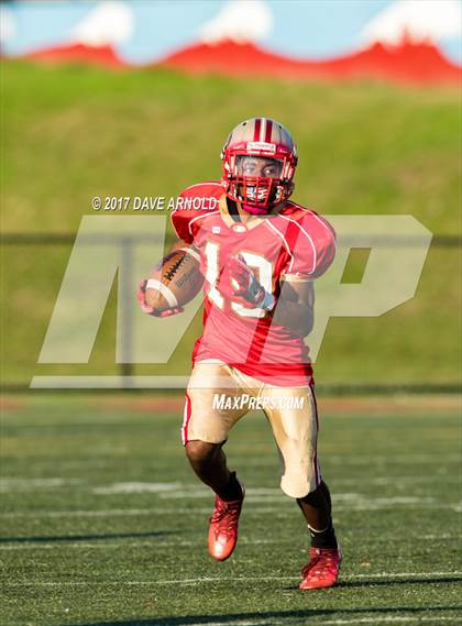 Thumbnail 3 in JV: St. John's Prep @ Everett photogallery.