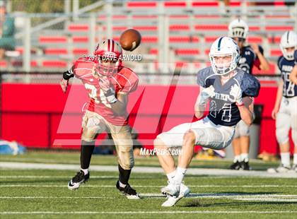 Thumbnail 2 in JV: St. John's Prep @ Everett photogallery.