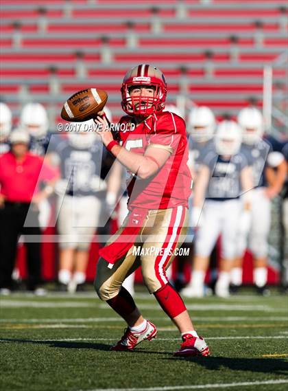 Thumbnail 3 in JV: St. John's Prep @ Everett photogallery.