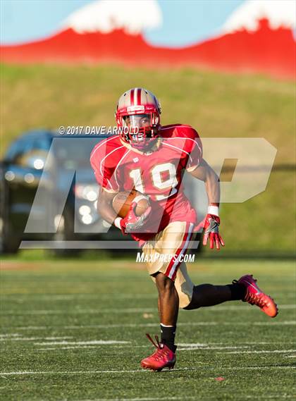 Thumbnail 2 in JV: St. John's Prep @ Everett photogallery.