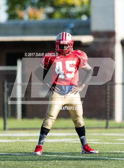 Thumbnail 3 in JV: St. John's Prep @ Everett photogallery.