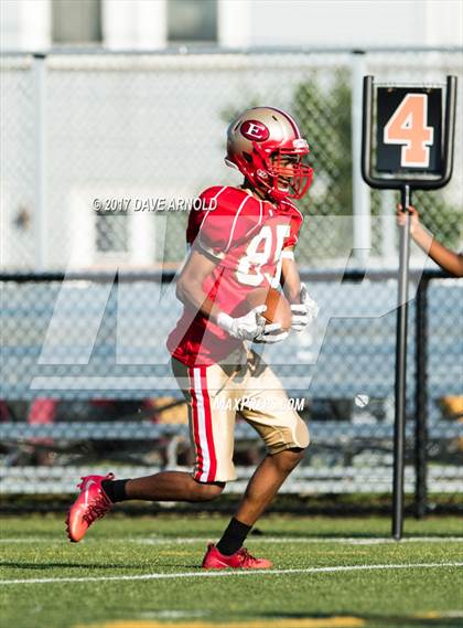 Thumbnail 1 in JV: St. John's Prep @ Everett photogallery.