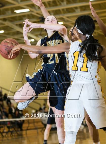 Thumbnail 3 in Cardinal O'Hara vs. Mount Mercy Academy (Monsignor Martin Class A Semifinal) photogallery.
