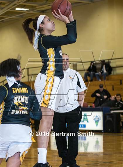 Thumbnail 3 in Cardinal O'Hara vs. Mount Mercy Academy (Monsignor Martin Class A Semifinal) photogallery.