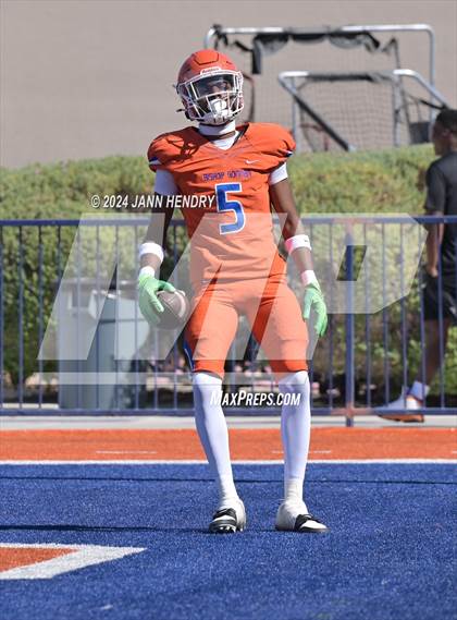 Thumbnail 2 in Foothill @ Bishop Gorman photogallery.